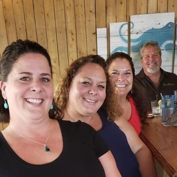 Meet your Posher, Robin - Picture 1 of 1